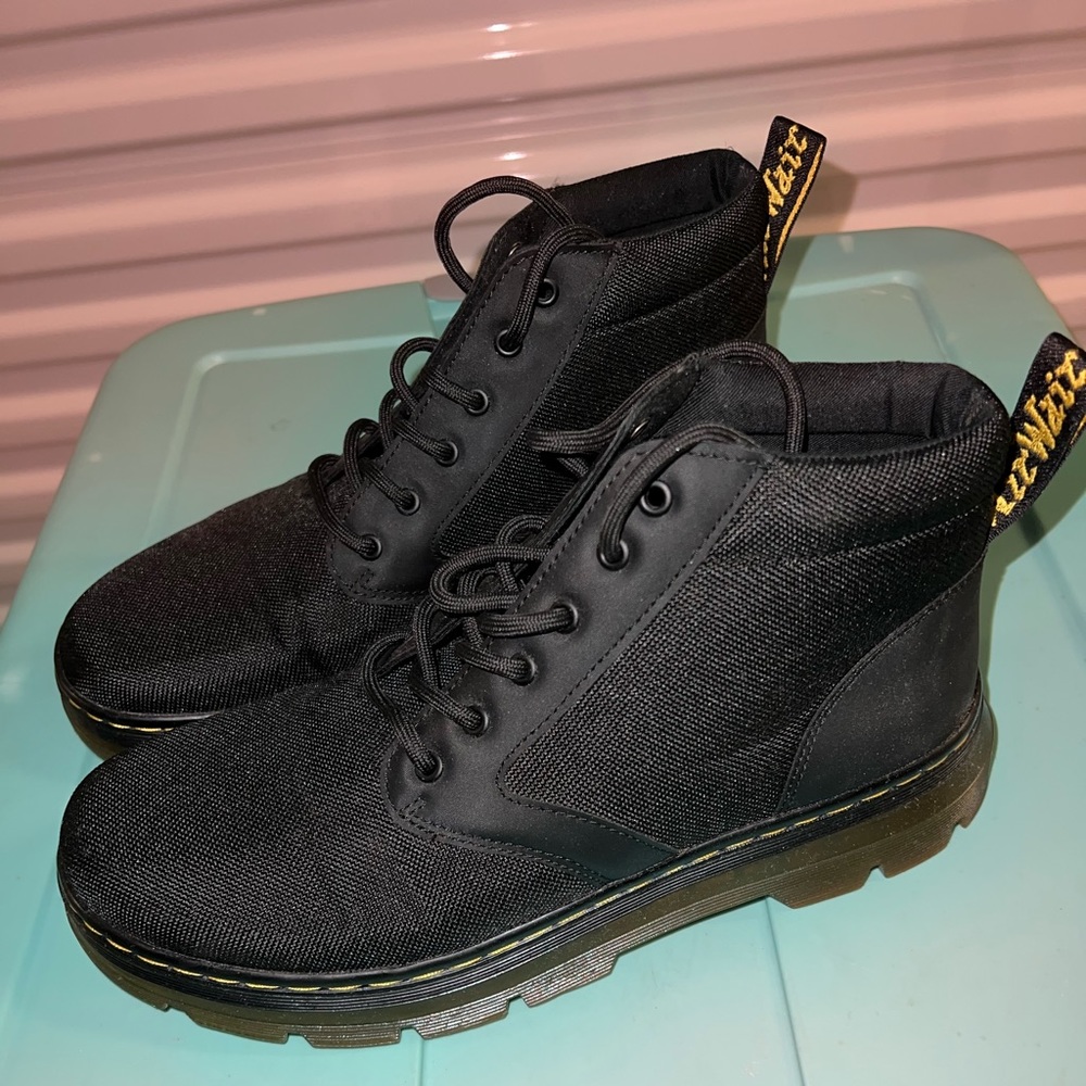 CLOSET CLOSING! Dr Marten Bonny